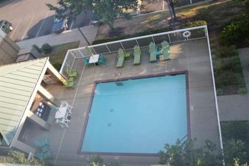 фото отеля Hampton Inn & Suites Memphis-Shady Grove Road