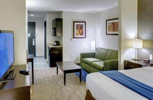 фото отеля Holiday Inn Express Hotel & Suites Overland Park