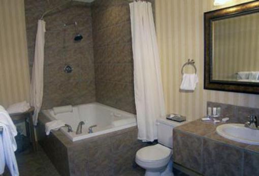 фото отеля Prestige Mountainside Resort Golden