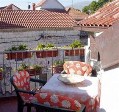 фото отеля Trogir Old Town Apartments