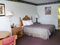 Tulsa Inn & Suites