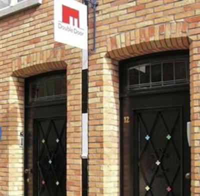 фото отеля Double Door B&B