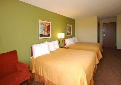 фото отеля Quality Inn East Evansville (Indiana)