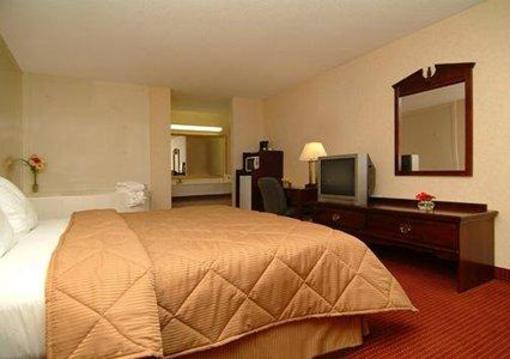фото отеля Quality Inn And Suites Clarksville