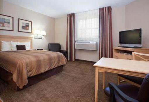 фото отеля Candlewood Suites Meridian Business Center