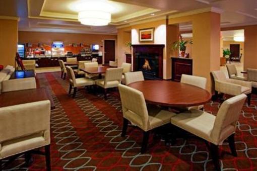 фото отеля Holiday Inn Express Hotel & Suites Washington DC-Northeast