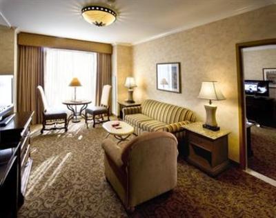 фото отеля Crowne Plaza Anaheim - Garden Grove