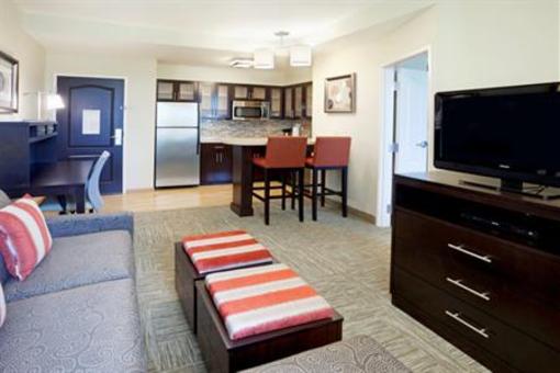 фото отеля Staybridge Suites Stone Oak