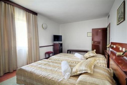 фото отеля Hotel Consul