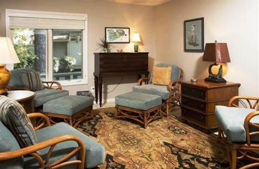 фото отеля ResortQuest St. Andrews Place Vacation Rental Hilton Head Island
