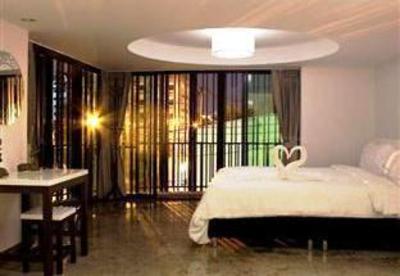 фото отеля De Poem Loft Boutique Residence