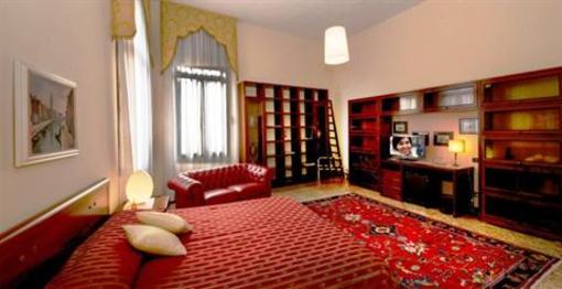 фото отеля Ca' Cappellis