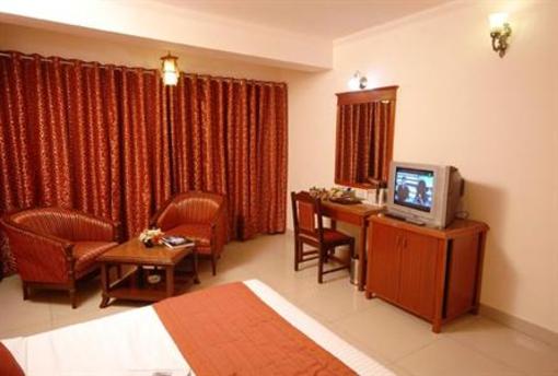 фото отеля Hotel Sun Park Chandigarh