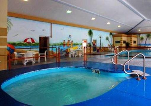 фото отеля Comfort Inn Sandusky