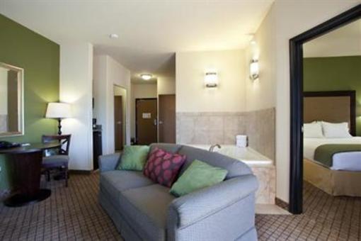 фото отеля Holiday Inn Express Hotel & Suites Silt - Rifle