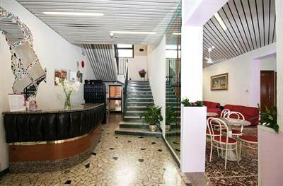 фото отеля Hotel Amicizia Rimini