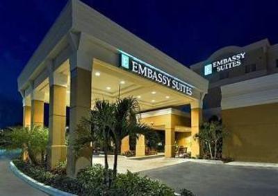 фото отеля Embassy Suites Tampa - Brandon
