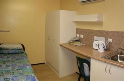 фото отеля Leichhardt Accommodation