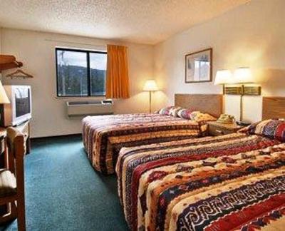 фото отеля Super 8 Motel Williams Lake
