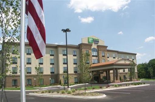 фото отеля Holiday Inn Express Cleveland Northwest