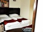 фото отеля Avis Hotel