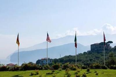 фото отеля Grand Hotel Vesuvio Sorrento