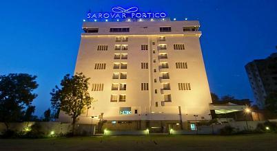 фото отеля Hotel Sarovar Portico