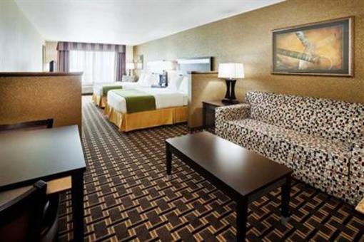 фото отеля Holiday Inn Express Hotel & Suites Limerick