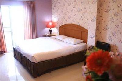 фото отеля Convenient Resort