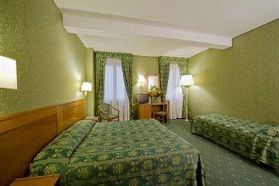 фото отеля Spagna Hotel