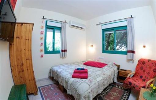 фото отеля Sea of Galilee Guest House