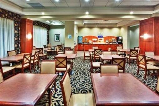 фото отеля Holiday Inn Express Hotel & Suites Newmarket