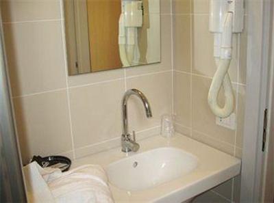 фото отеля Days Inn Rimini South Beach