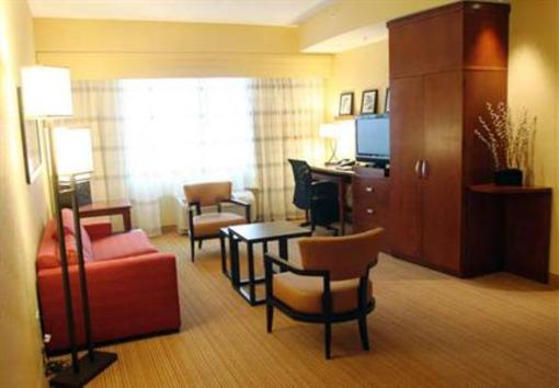 фото отеля Courtyard by Marriott Minneapolis Maple Grove/Arbor Lakes