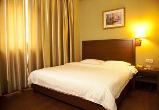 фото отеля Xingyi Hotel