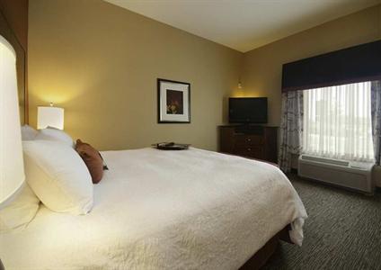 фото отеля Hampton Inn & Suites Wichita-Northeast