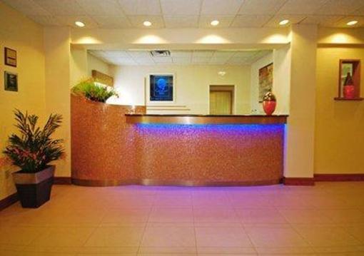 фото отеля Comfort Inn Greencastle