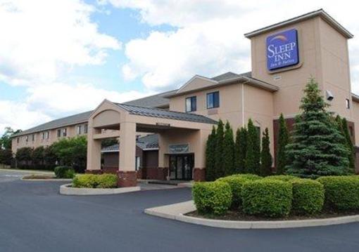 фото отеля Sleep Inn And Suites Queensbury