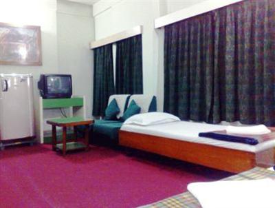 фото отеля Circular Hotel Kolkata