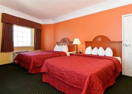 фото отеля Quality Inn and Suites Beachfront Galveston