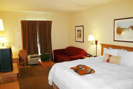 фото отеля Hampton Inn and Suites Charleston/Mt. Pleasant-Isle Of Palms