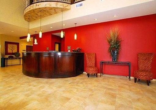 фото отеля Comfort Suites Manhattan