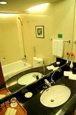фото отеля TianBao Holiday Hotel