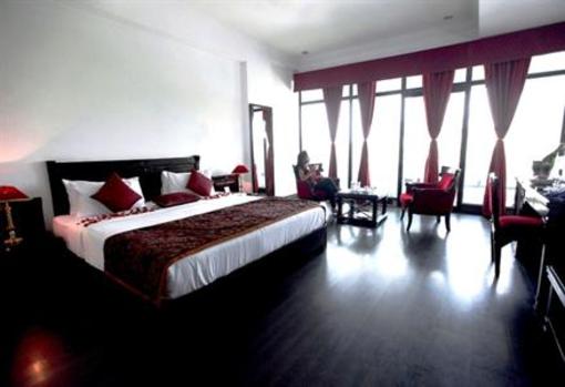 фото отеля Hotel KC Cross Road Panchkula