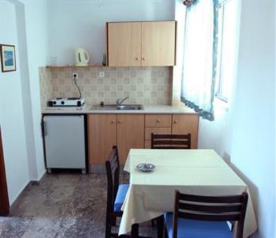 фото отеля Esperides Apartments Kos