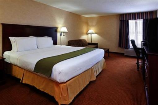 фото отеля Holiday Inn Express Tiffin