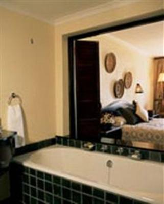 фото отеля Bakubung Bush Lodge