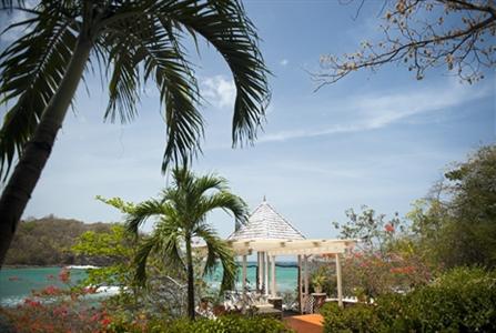 фото отеля Smugglers Cove Resort & Spa