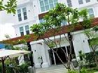 фото отеля Frangipani Villa Hotel II