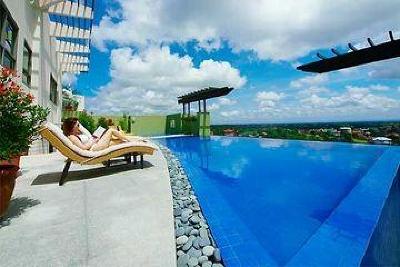 фото отеля One Tagaytay Place Hotel Suites